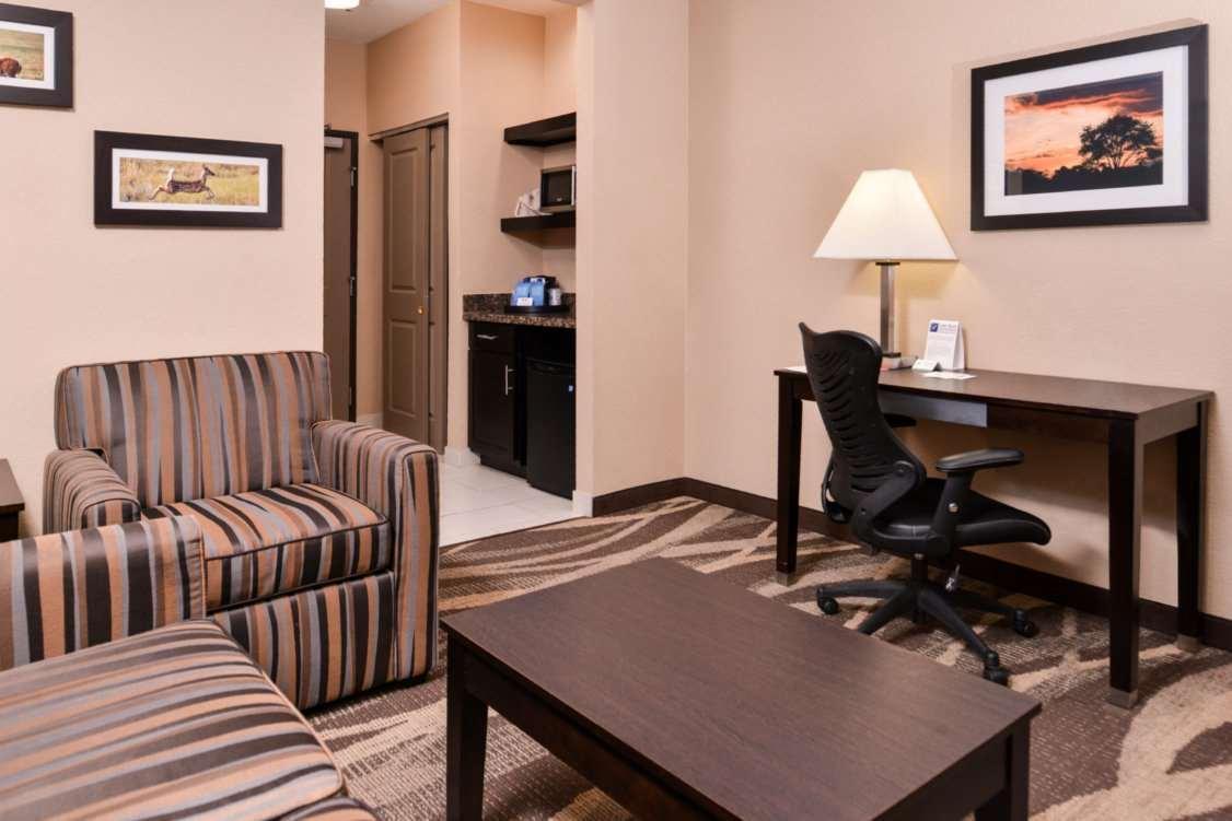 Best Western Plus Lake Jackson Inn & Suites Exterior foto