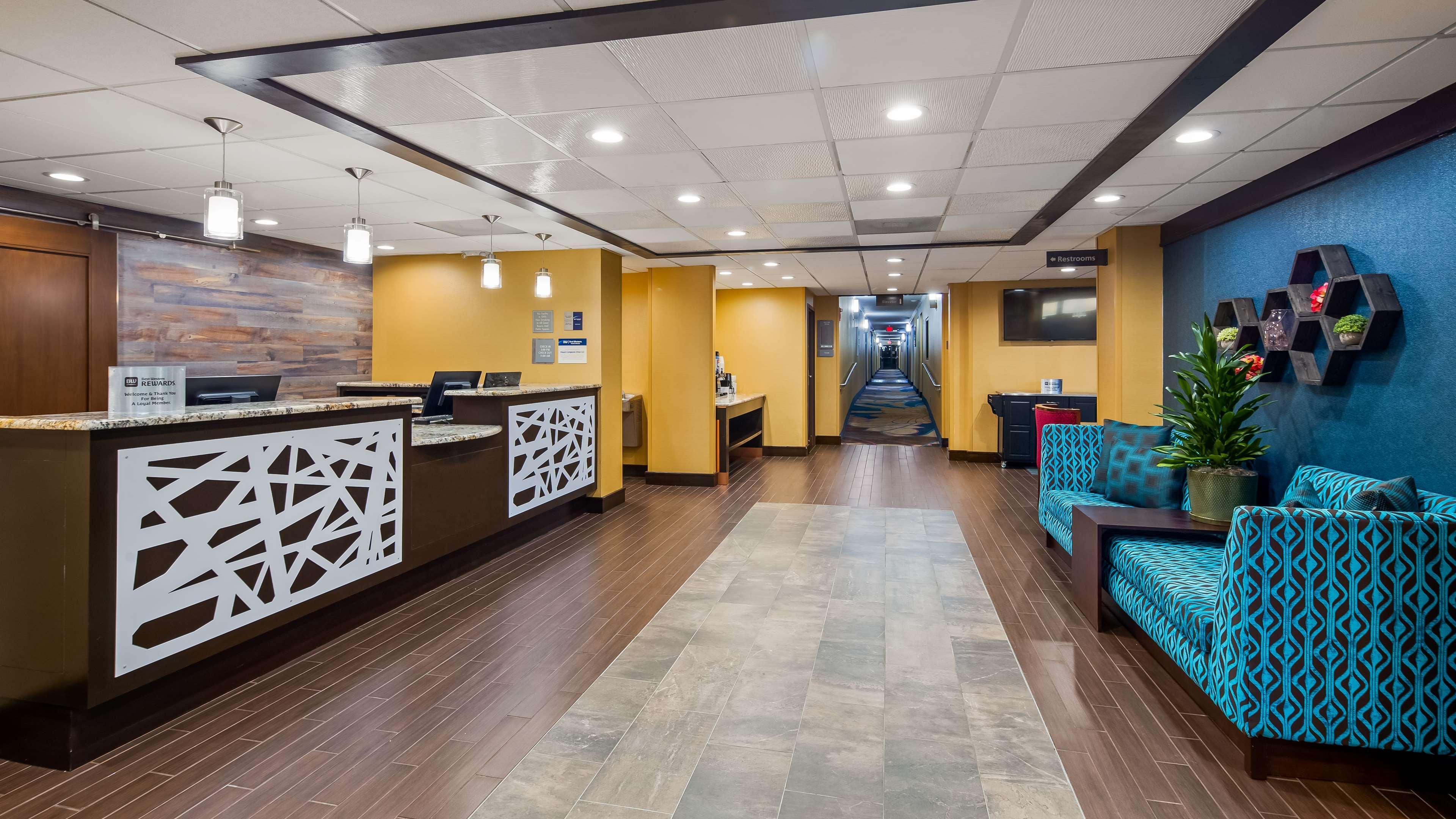 Best Western Plus Lake Jackson Inn & Suites Exterior foto