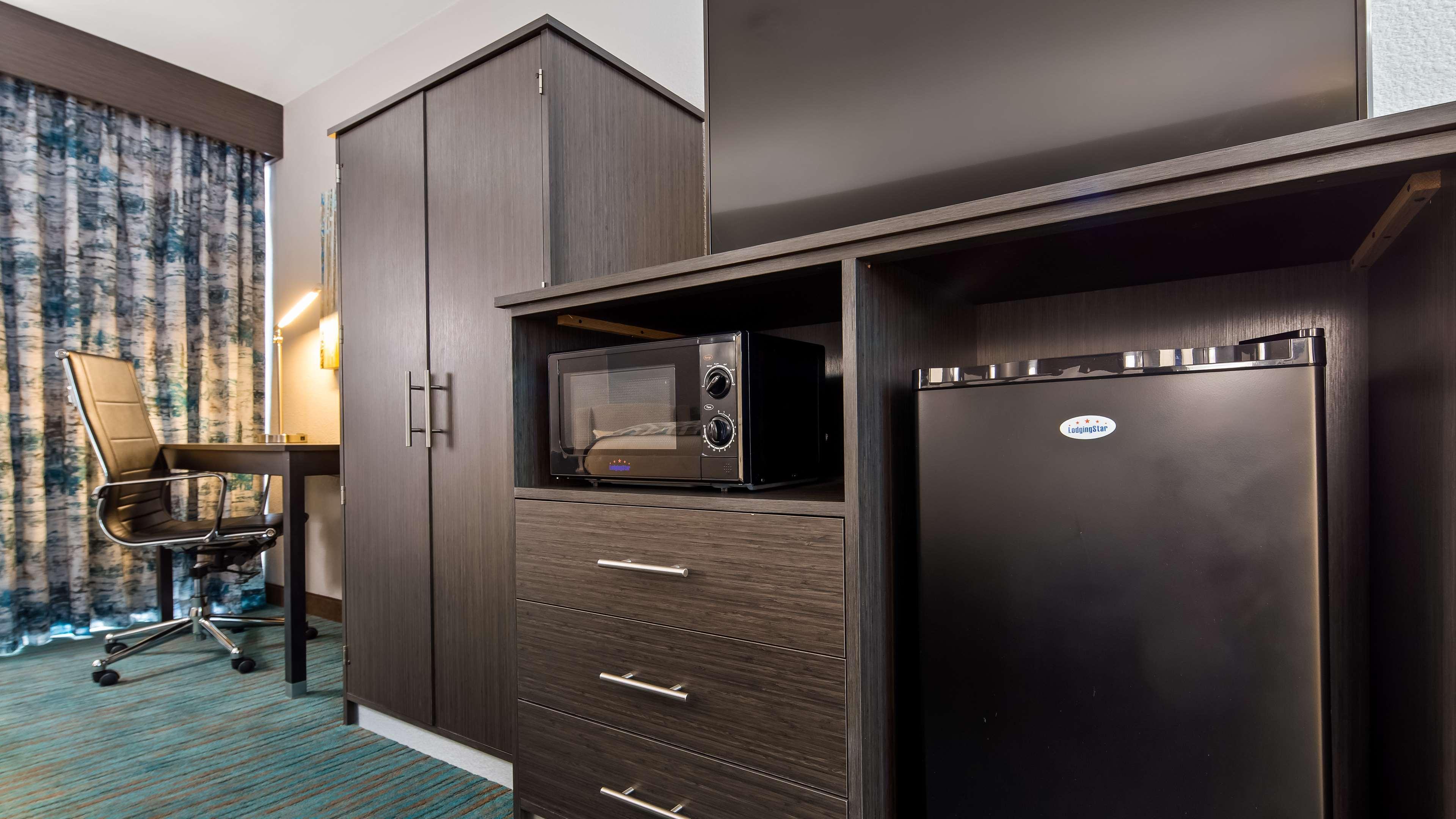 Best Western Plus Lake Jackson Inn & Suites Exterior foto